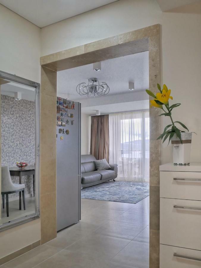 Villa Travertino Тиват Экстерьер фото